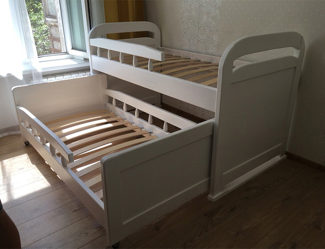 Выдвижная кровать для двоих Мурзилка с точеными бортиками